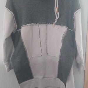 Neon Buddha Thermal Tunic – Size Small – Cozy Cowl Neck Top